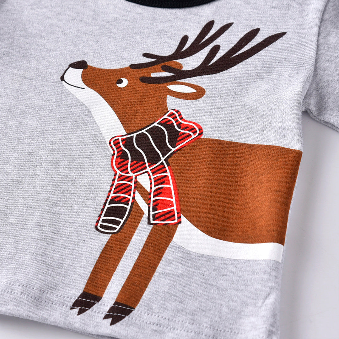 Pijama de renos navideños de dos piezas